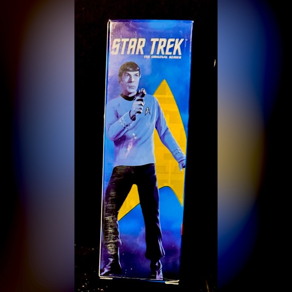 NIB collectible Star Trek golf balls, Engineering (red) - Picture 2 of 6